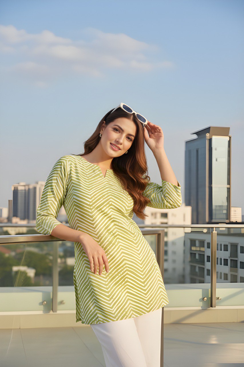 Women's light green Chevron Print Cotton Blend Tunic