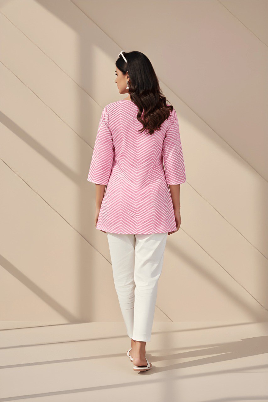 Women's Pink Chevron Print Cotton Blend Tunic