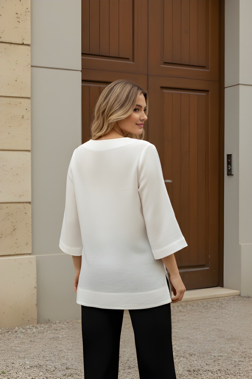 Woman Classic White fancy top