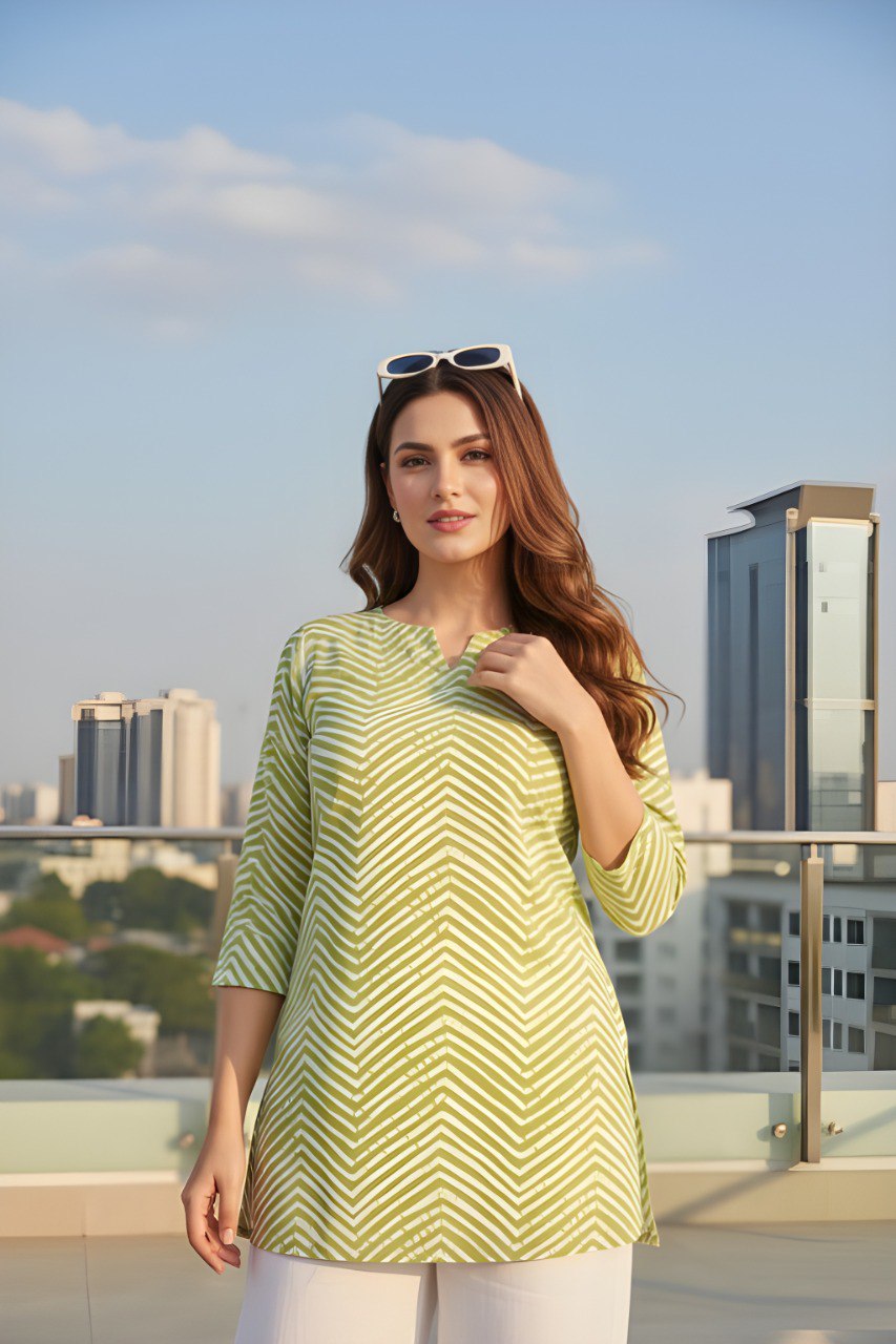 Women's light green Chevron Print Cotton Blend Tunic