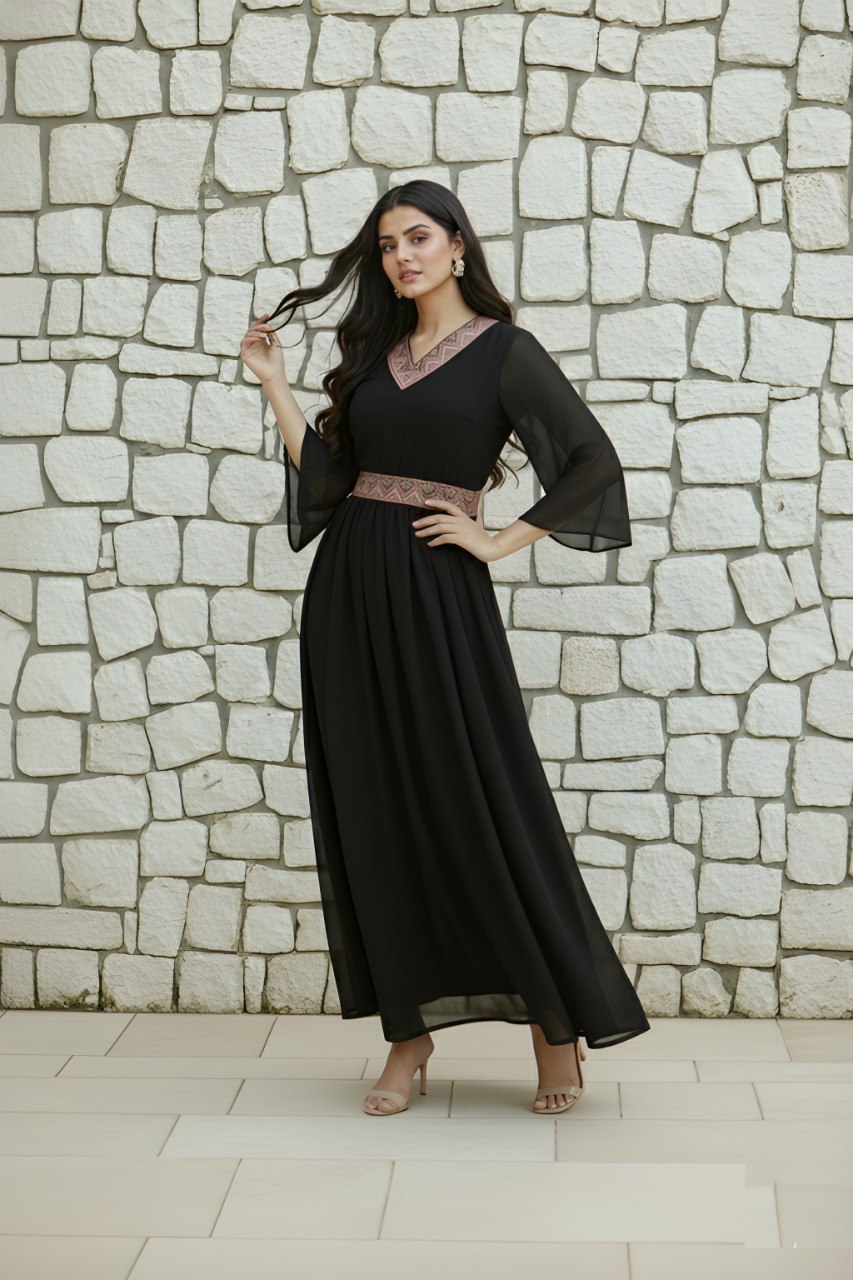 Woman Black georgette dress